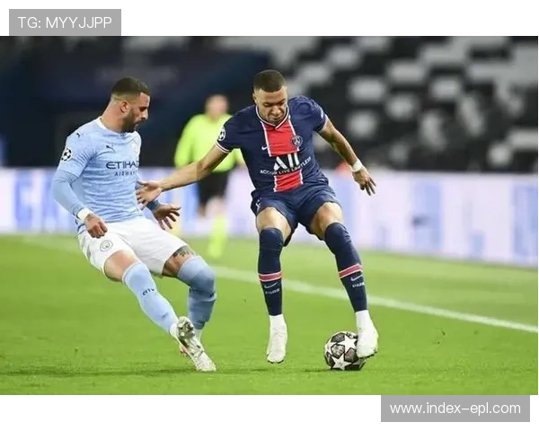 河南队三中卫体系稳固 防守改进成强队难以攻克铁闸