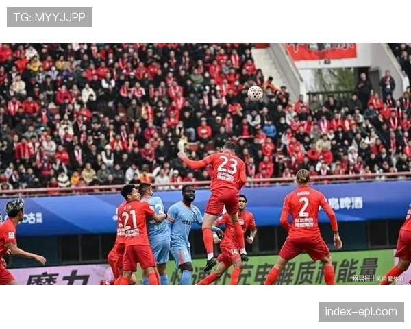 河南队古斯塔沃横敲助攻 姆布拉冷静低射打入处子球